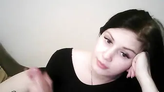 BeautyDouble Luxurious mare masturbates