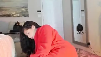 skylerlo Sexy girl in glasses coolly playing pranks with a sex toy