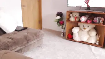 bonnbon Chick in stockings erotic masturbates