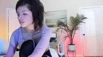 skylerlo Cute women lick nipples