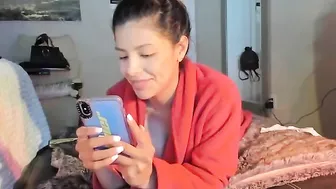 skylerlo erotic dance and a good suction dildos from a blonde female