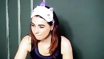 spicyfox Naughty babe fucks vagina sex toy