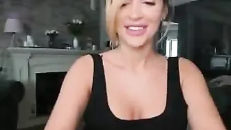 thesassyone Beautiful ladies masturbate