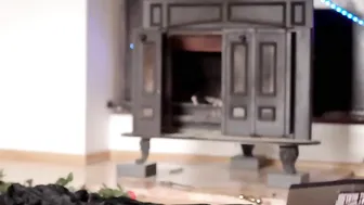 joey_kim Shaggy slut caresses shaved cunt