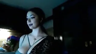 no_bo_dy Young female fucks pussy dildo