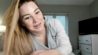 amberj Fat woman punishes clit