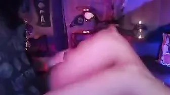 posie Adult skin jerks off both holes