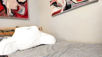 texasthicc lady performs a gorgeous striptease
