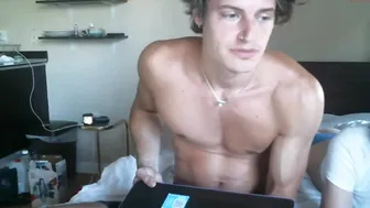 sluttylilsister big breasted  girl