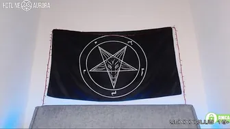 Hotline_aurora blissful doll chatting in fries