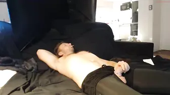 loudandcloudy chic  private e