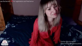 juliaiva cute doll fucks shaved pussy