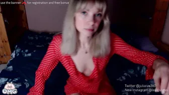 juliaiva cute doll fucks shaved pussy