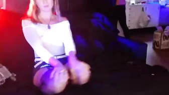 loudandcloudy adult broadcasr 3.02.2019