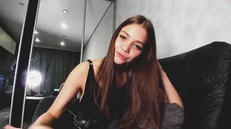 tia__moon cute babe caresses shaved cunt