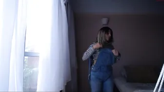 kendalltyler busty babe caresses nipples