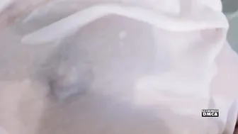 pippalee cute bitch masturbates pussy with vibrator