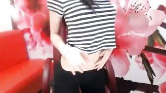 lianabb shows chest