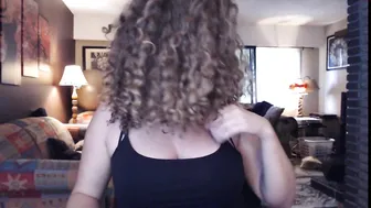 roxyrolla chick in stockings fucks herself with a phallus