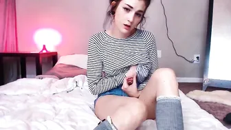 Elfiex crazy blonde gently masturbates pussy