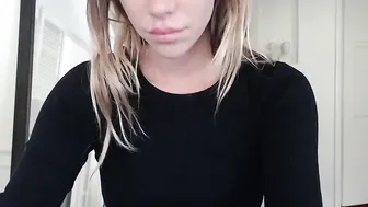 nikiskyler_ blissful bitch swaggering with big toys